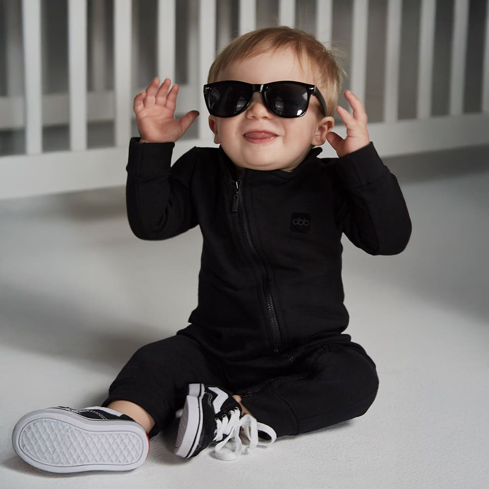 EasyZip – Macacão Longo Preto com Zíper Bebê