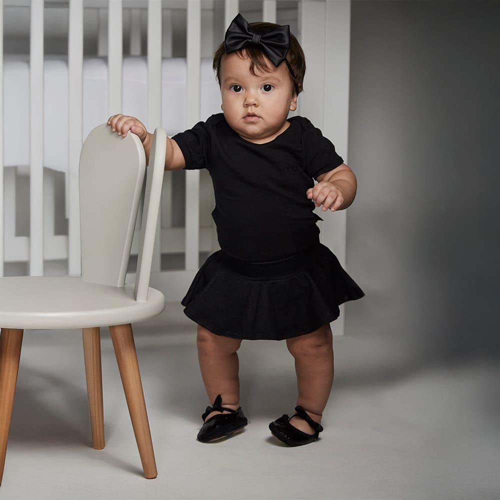 Black Skirt – Saia Preta com Calcinha Bebê